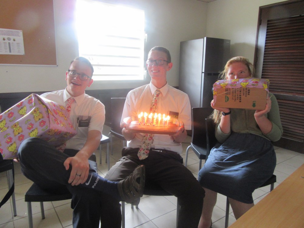 the 3 birthday missionaries elder madsen 4th, elder anderson 13th and sr holt 10th we ate cake and banane pesee!!